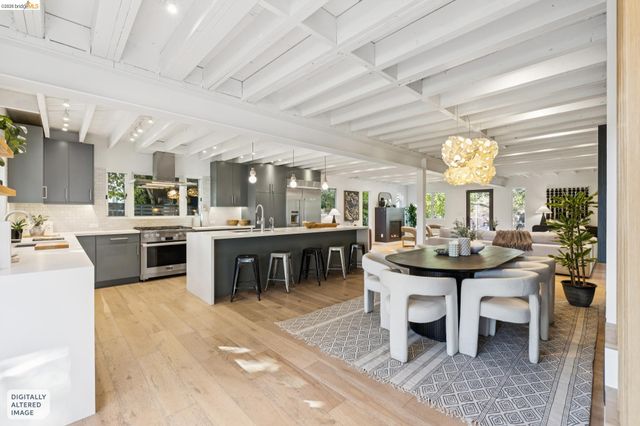 2413 Browning St, Berkeley, CA 94702