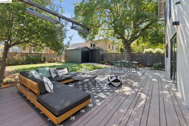 2413 Browning St, Berkeley, CA 94702