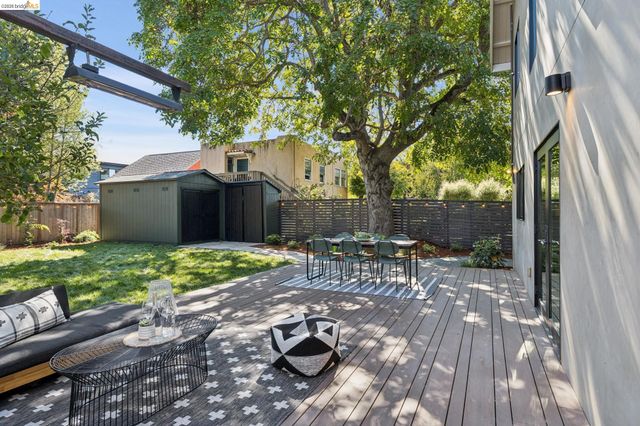 2413 Browning St, Berkeley, CA 94702