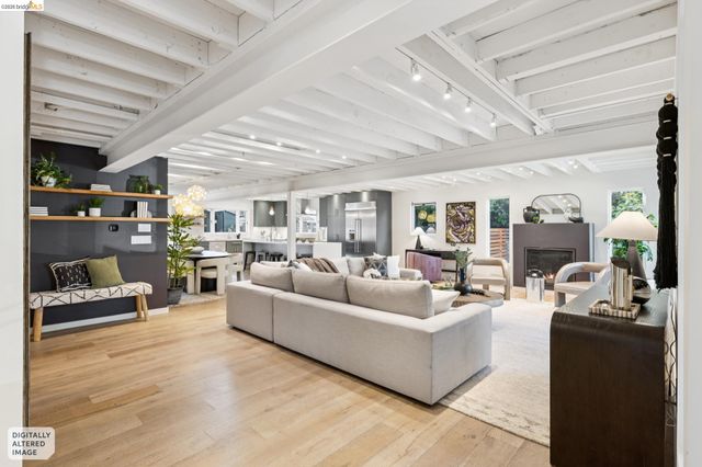 2413 Browning St, Berkeley, CA 94702