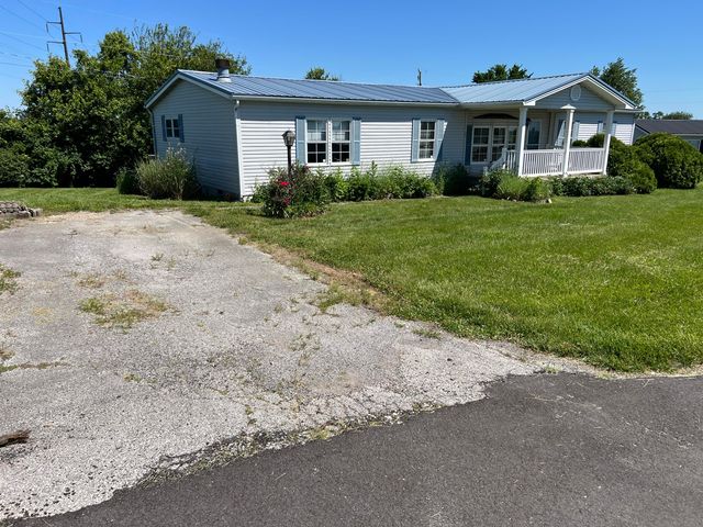 31 Ridgecrest Circle, Flemingsburg, KY 41041
