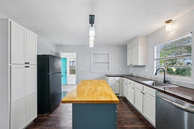 1434 N LINCOLN AVENUE, Lakeland, FL 33805