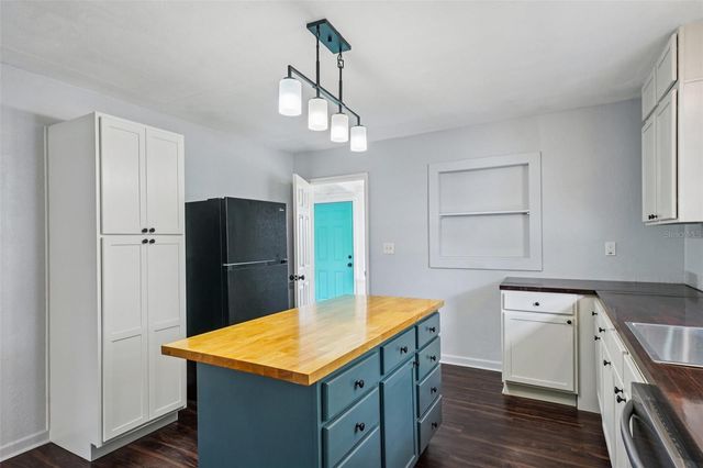 1434 N LINCOLN AVENUE, Lakeland, FL 33805