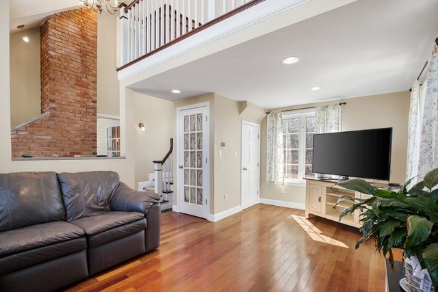 4 Winter Island Rd, Salem, MA 01970