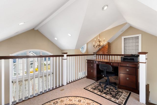 4 Winter Island Rd, Salem, MA 01970