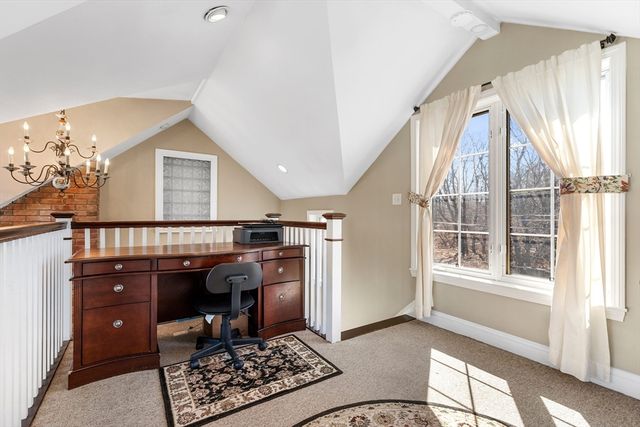 4 Winter Island Rd, Salem, MA 01970