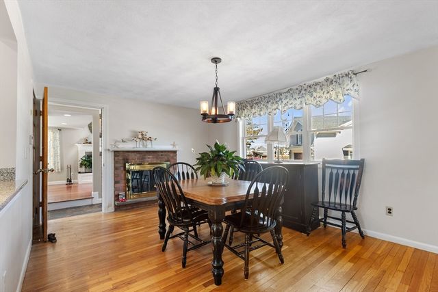 4 Winter Island Rd, Salem, MA 01970