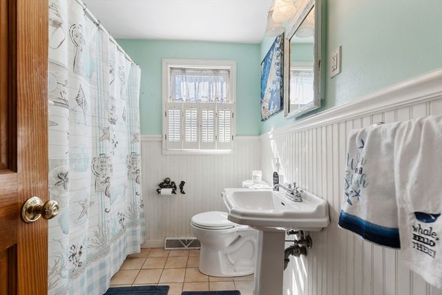 4 Winter Island Rd, Salem, MA 01970