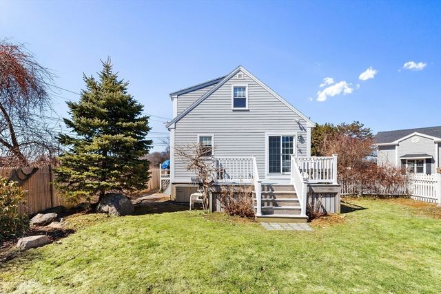 4 Winter Island Rd, Salem, MA 01970