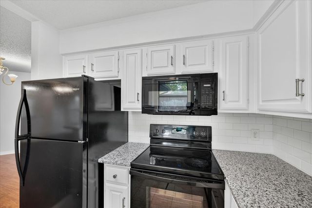 210 & 212 SAINT MARYS Place, Rockwall, TX 75087