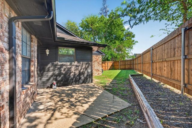 210 & 212 SAINT MARYS Place, Rockwall, TX 75087