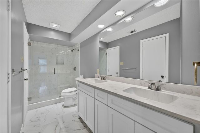210 & 212 SAINT MARYS Place, Rockwall, TX 75087