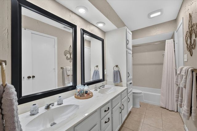 210 & 212 SAINT MARYS Place, Rockwall, TX 75087