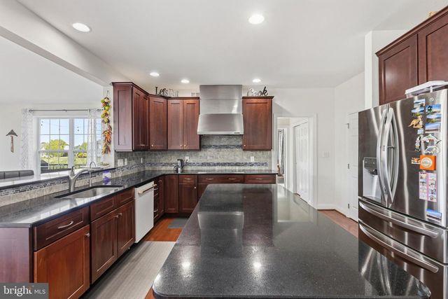 1422 OLMSTED DR, Bear, DE 19701