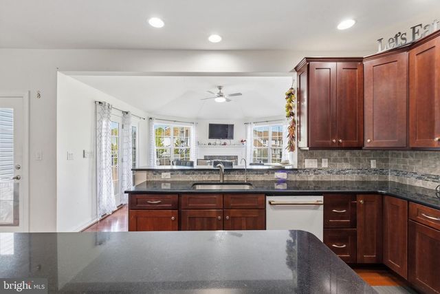 1422 OLMSTED DR, Bear, DE 19701