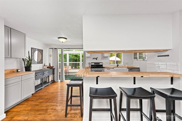 1716 9th Street SE, Puyallup, WA 98372