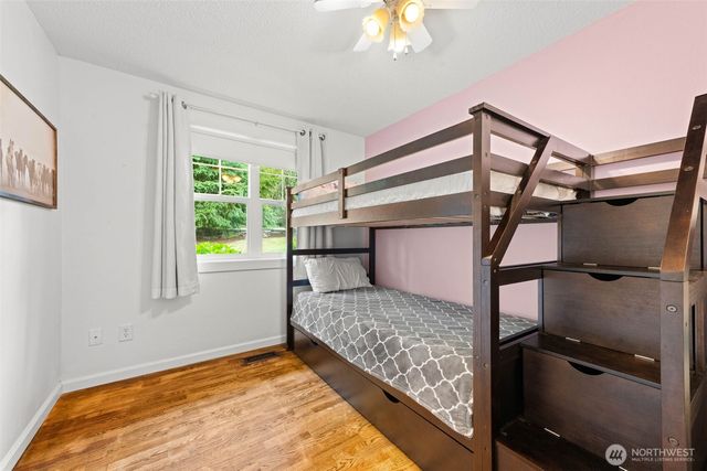 1716 9th Street SE, Puyallup, WA 98372