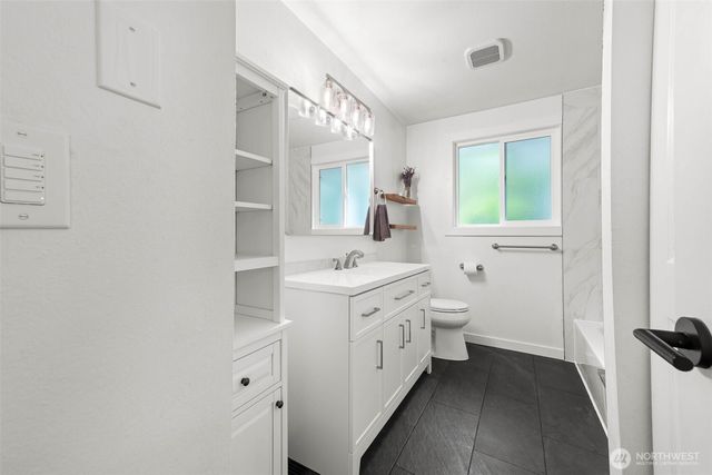 1716 9th Street SE, Puyallup, WA 98372