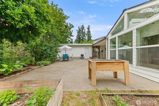 1716 9th Street SE, Puyallup, WA 98372