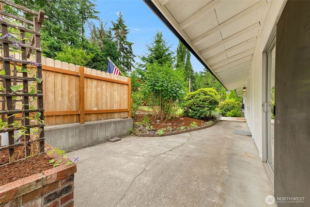 1716 9th Street SE, Puyallup, WA 98372