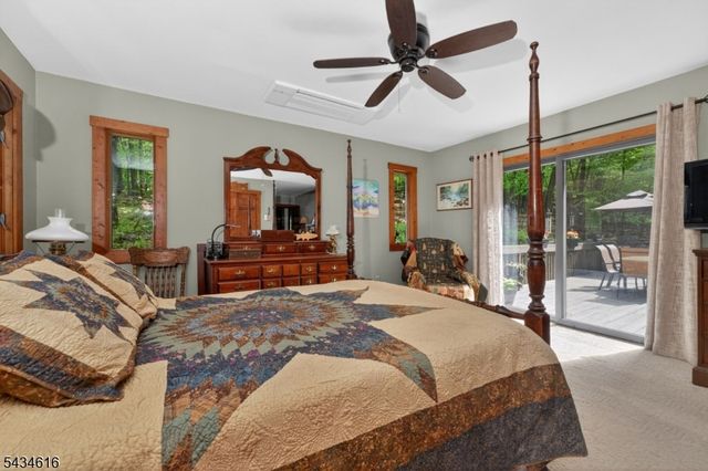 616 Woodglen Rd, Lebanon Twp., NJ 08826