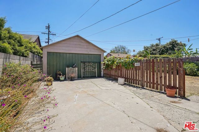 4828 W 93rd Street, Inglewood, CA 90301