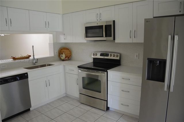 130 SW 96th Avenue 12-2, Plantation, FL 33324