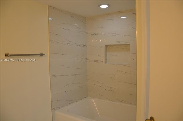 130 SW 96th Avenue 12-2, Plantation, FL 33324