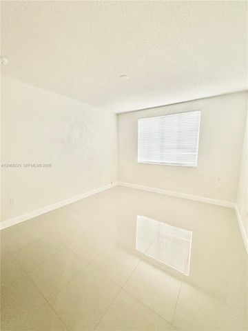 8030 N Nob Hill Road 105, Tamarac, FL 33321