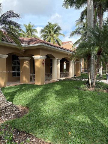 8030 N Nob Hill Road 105, Tamarac, FL 33321