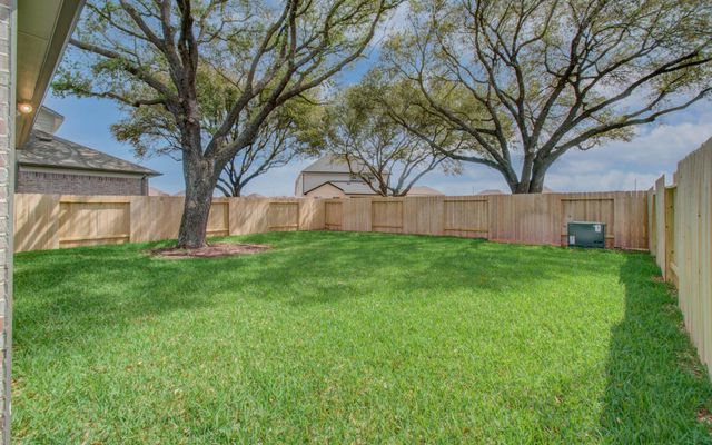 15723 Telge Ridge Ln, Cypress, TX 77429