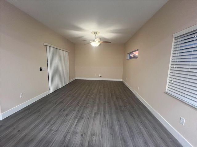 1066 WHITEGATE COURT, Sarasota, FL 34232