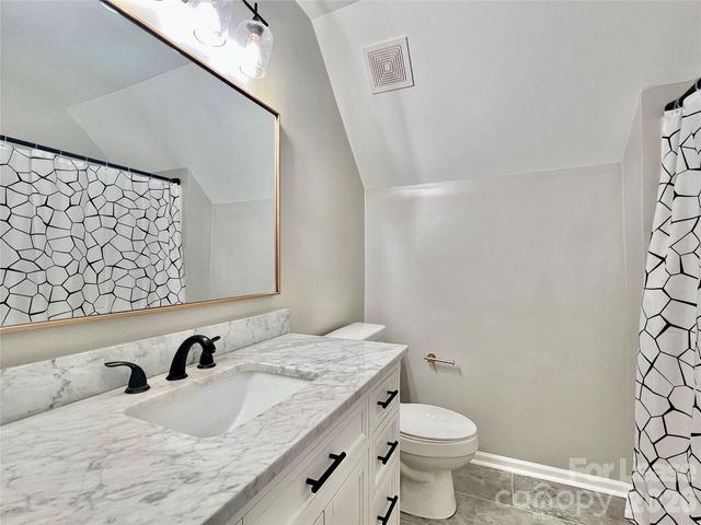 4010 Suttle Place, Matthews, NC 28104