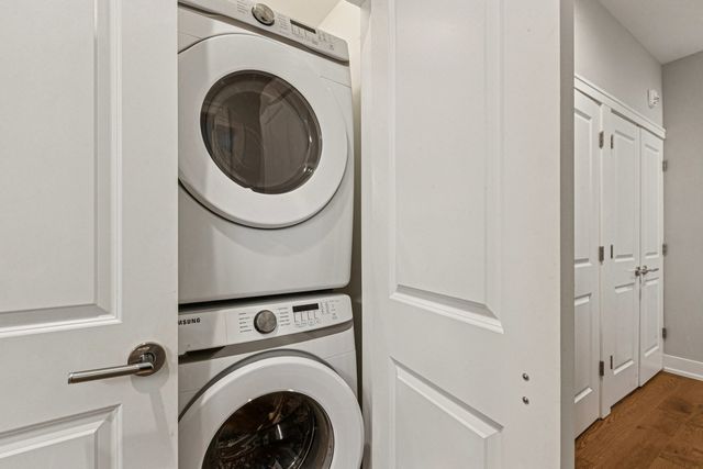 1120 Pitner Avenue, Evanston, IL 60202