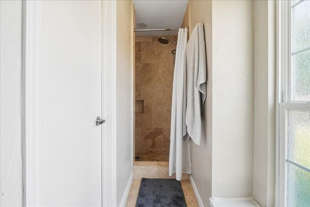 6035 Berry Trail Court, Dallas, TX 75248
