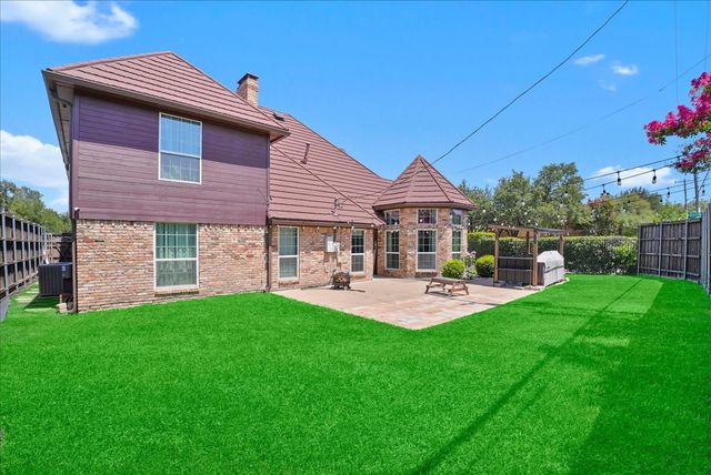 6035 Berry Trail Court, Dallas, TX 75248