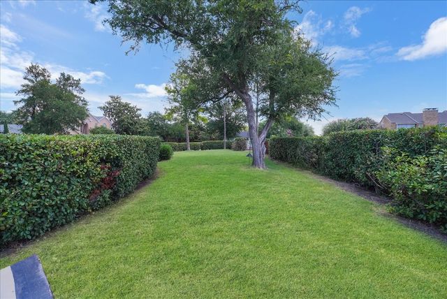 6035 Berry Trail Court, Dallas, TX 75248