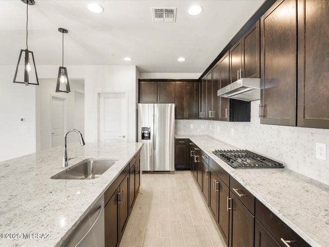 279 N Papershells Place, Sahuarita, AZ 85629