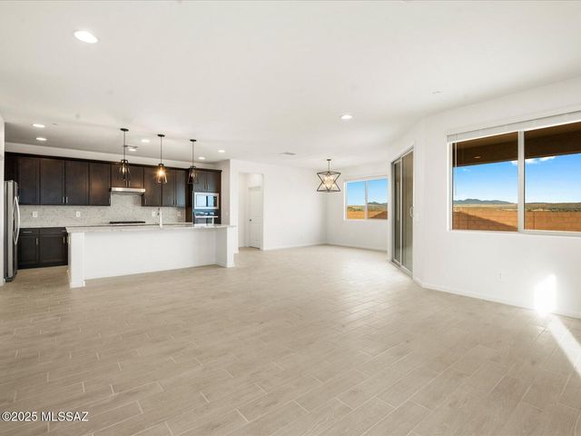 279 N Papershells Place, Sahuarita, AZ 85629