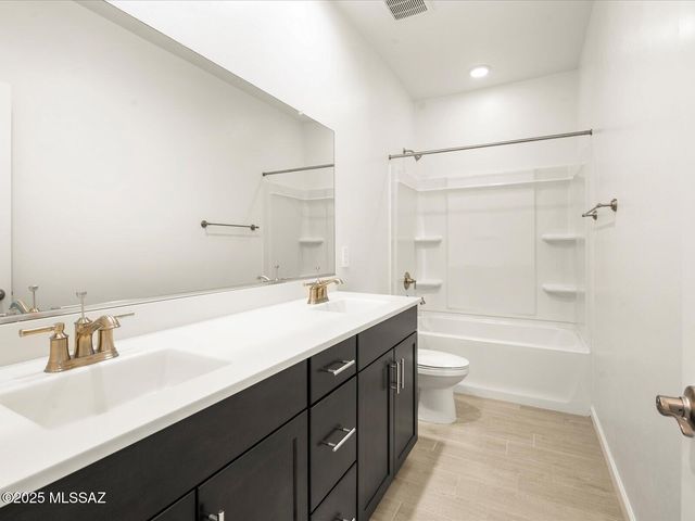 279 N Papershells Place, Sahuarita, AZ 85629