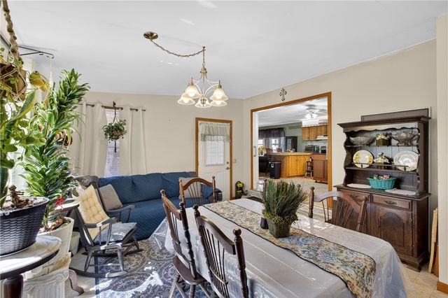 45 Sherwood Valley Lane, Coventry, RI 02816