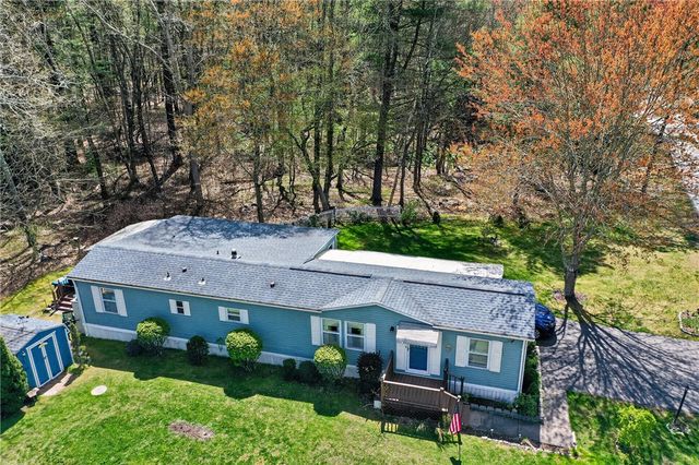 45 Sherwood Valley Lane, Coventry, RI 02816
