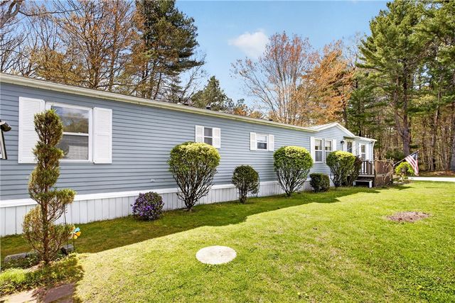 45 Sherwood Valley Lane, Coventry, RI 02816