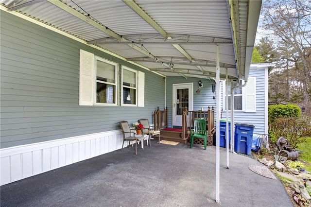 45 Sherwood Valley Lane, Coventry, RI 02816