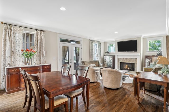 4189 Belmont Park Ter, Nashville, TN 37215