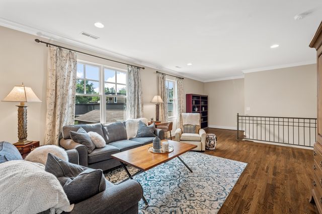 4189 Belmont Park Ter, Nashville, TN 37215