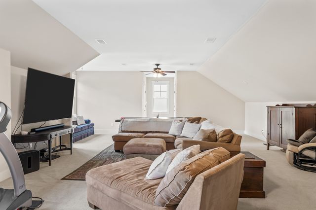 4189 Belmont Park Ter, Nashville, TN 37215