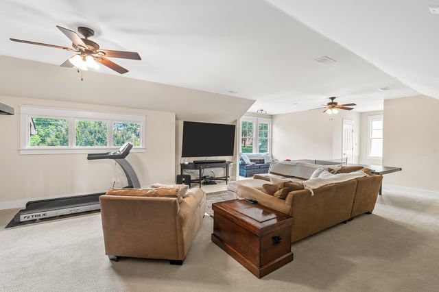 4189 Belmont Park Ter, Nashville, TN 37215