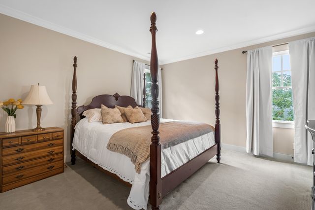 4189 Belmont Park Ter, Nashville, TN 37215