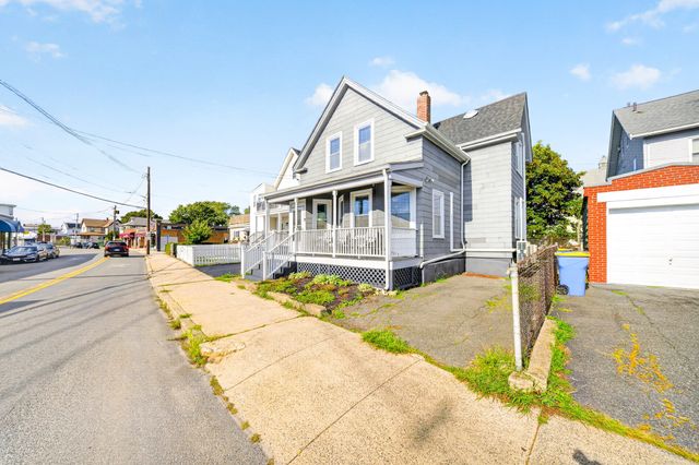 542 Shirley St, Winthrop, MA 02152